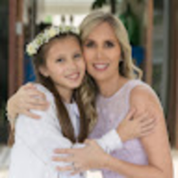 Meet your Posher, Paola - Picture 1 of 1